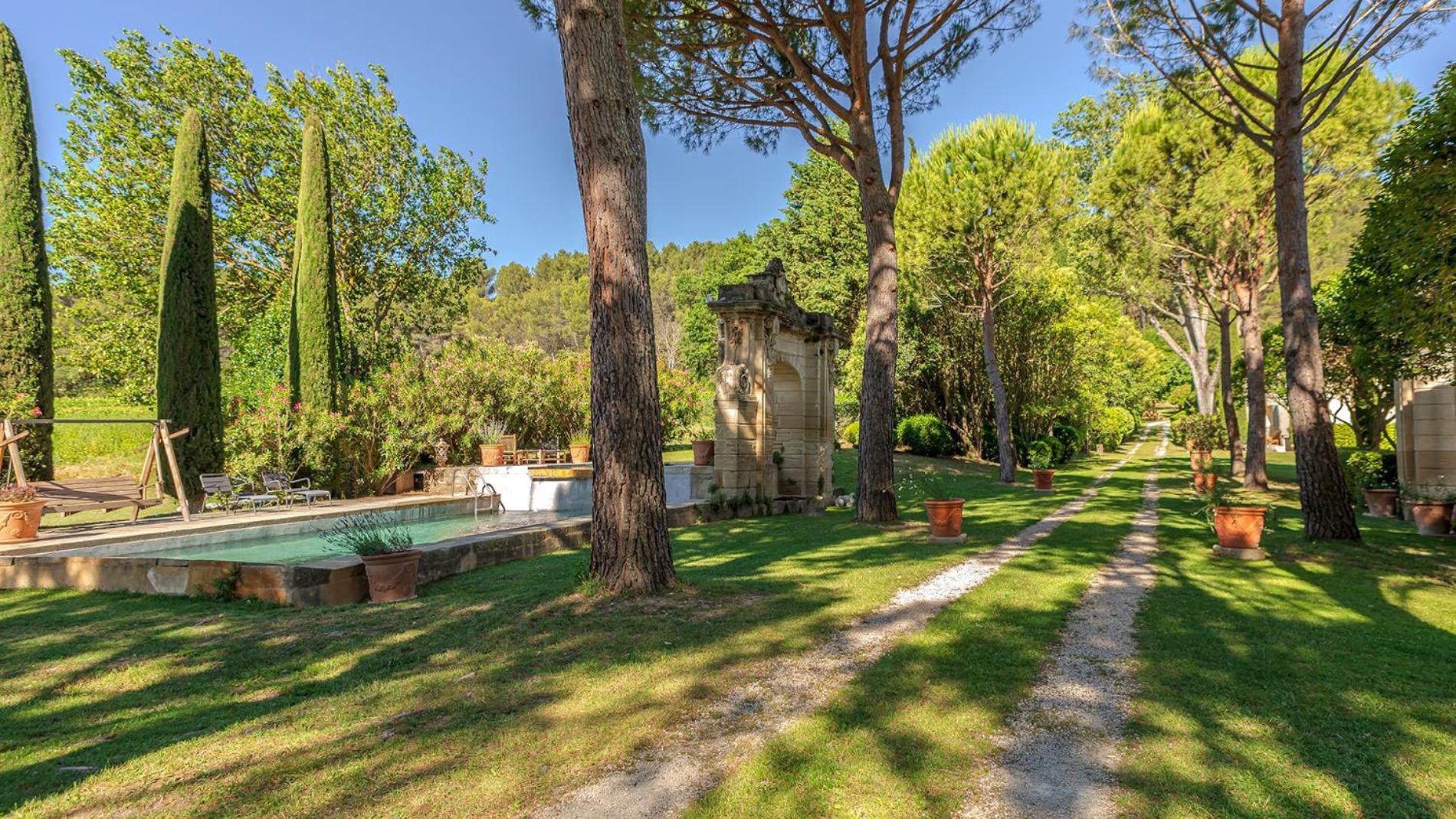 Chateau Talaud ロリオル・デュ・コンタ エクステリア 写真